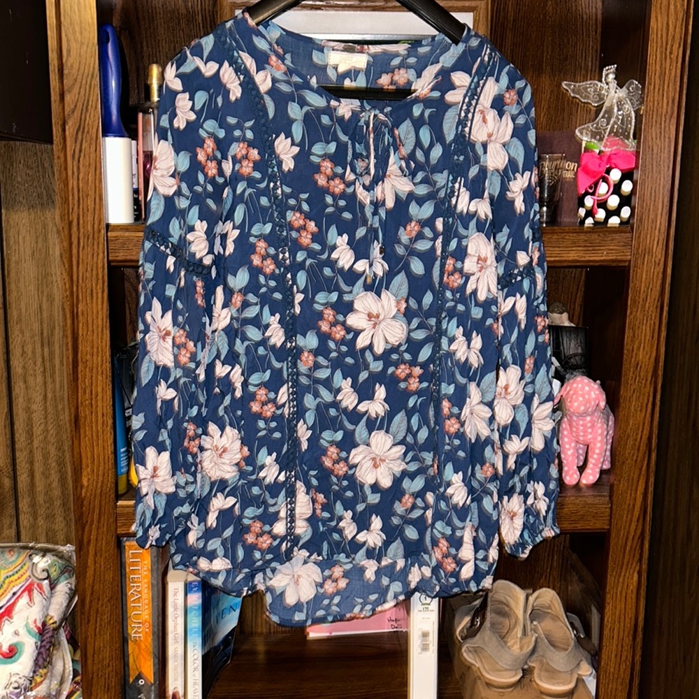 Dressy Blouse 💓
